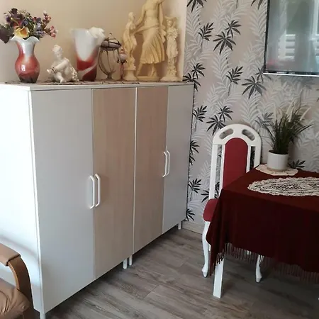 Διαμέρισμα U Basi *
